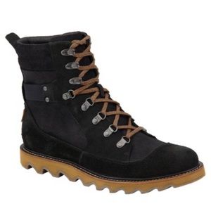 Sorel Black Mad Mukluk Boot men leather suede Size: 10.5 NWT